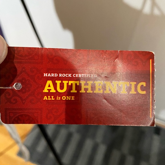 Hard Rock certified Authentic Shirt for women - Picture 3 of 5